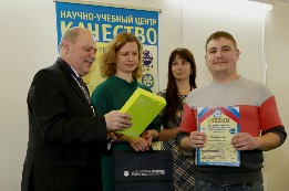 4R4A3307.JPG